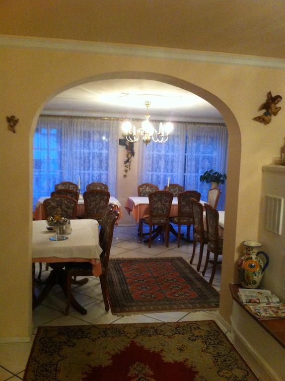 Gaestehaus Ullmannshof Kirchheim am Neckar Extérieur photo